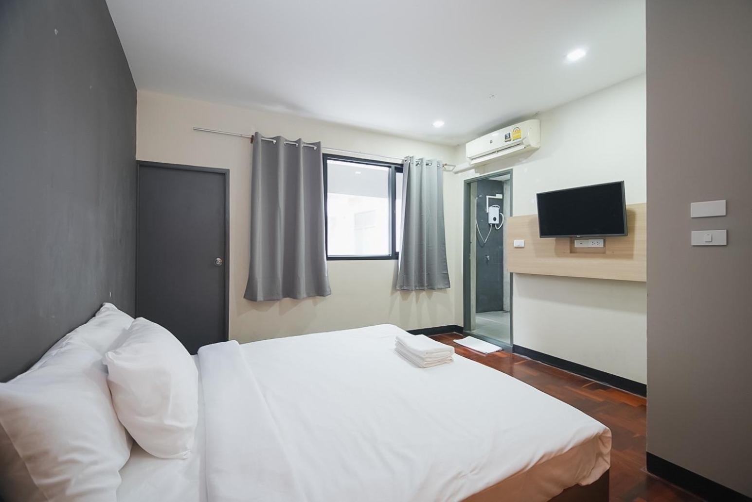 Mitr Inn Mrt Samyot Station - The Grand Palace มิตร อินน์ พระบรมมหาราชวัง Bangkok Exteriör bild